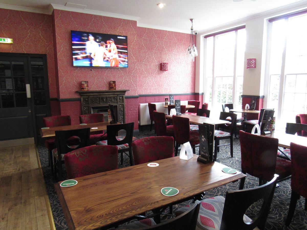 Pear Tree Inn Welwyn Garden City Exterior foto